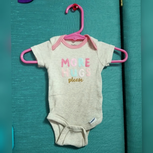 NB Gerber Onesies Set of 3 (Girls) - Picture 6 of 8